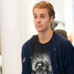 Justin Bieber lança novo álbum